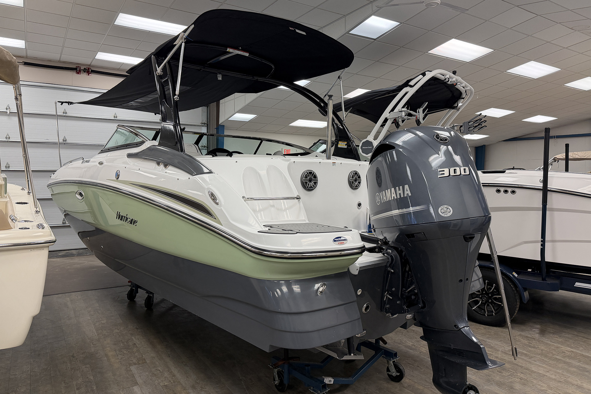 2026 Hurricane SD2400 OB Grey/Seafoam